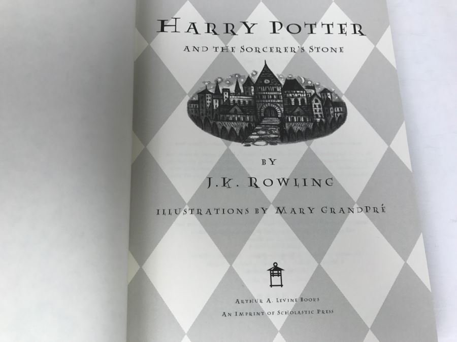 First American Edition Hardcover Books Box Set Harry Potter The First Four Thrilling Adventures At Hogwarts: Harry Potter And The Sorcerer's Stone, And The Chamber Of Secrets, And The Prisoner Of Azkaban, And The Goblet Of Fire [Photo 12]