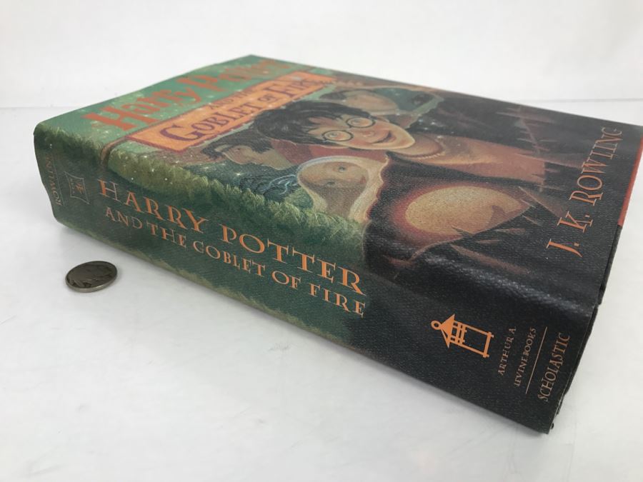 First American Edition Hardcover Books Box Set Harry Potter The First Four Thrilling Adventures At Hogwarts: Harry Potter And The Sorcerer's Stone, And The Chamber Of Secrets, And The Prisoner Of Azkaban, And The Goblet Of Fire [Photo 30]