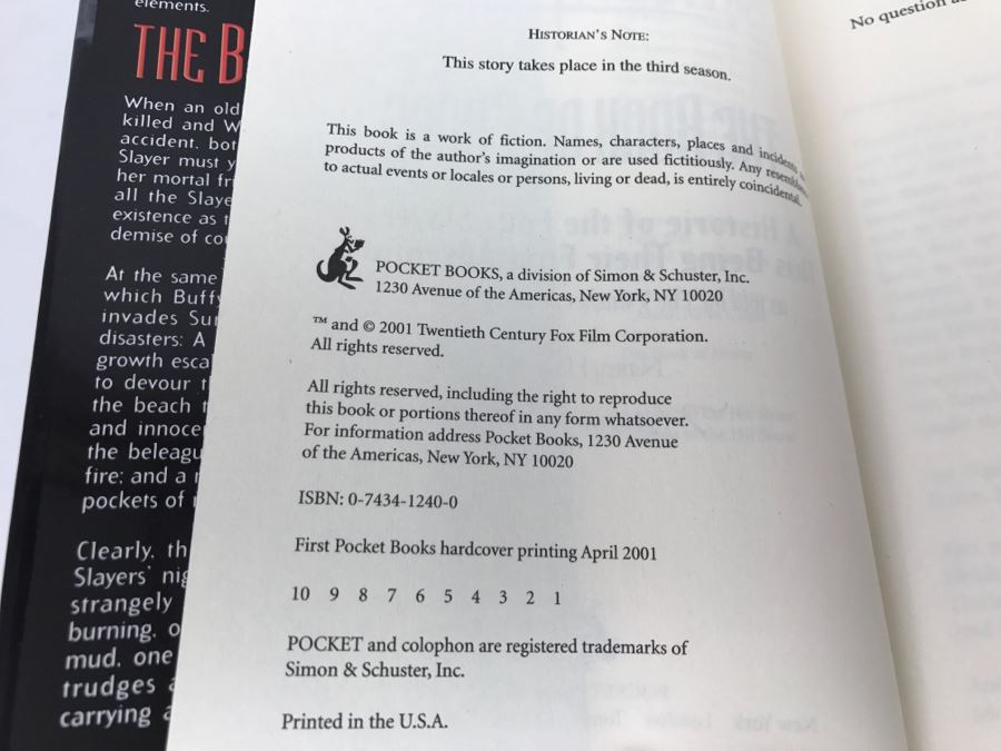 Signed Hardcover Book 'Buffy The Vampire Slayer The Book Of Fours' By Nancy Holder [Photo 9]