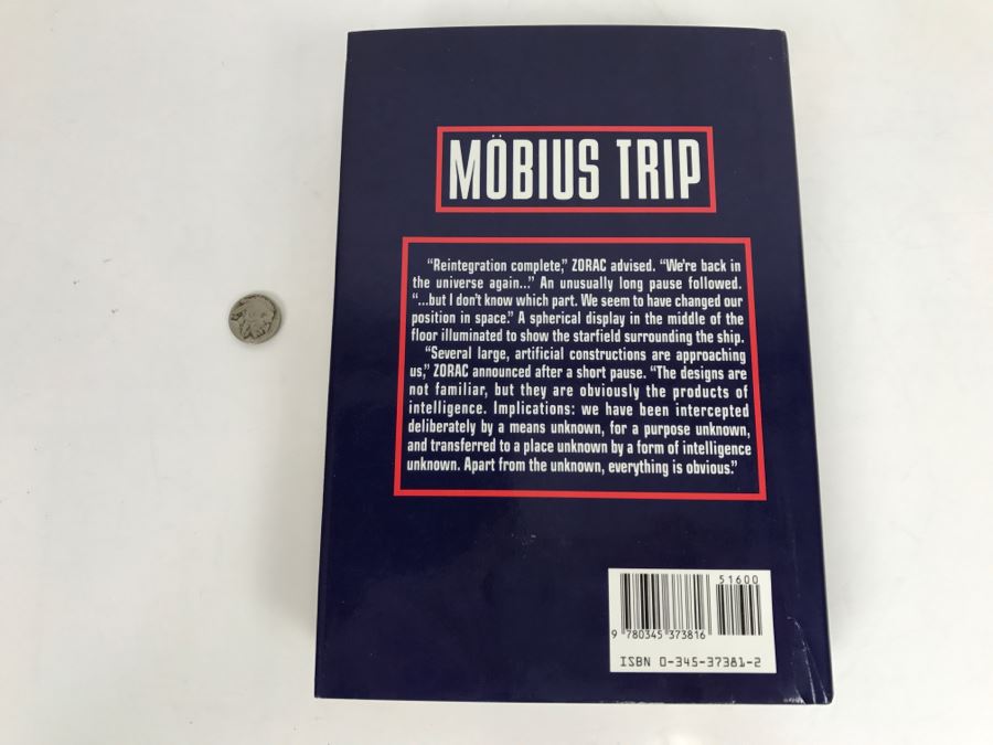 Signed First Edition Hardcover Book 'The Giants Novels: Inherit The Stars, The Gentle Giants Of Ganymede And Giants' Star' By James P. Hogan [Photo 4]