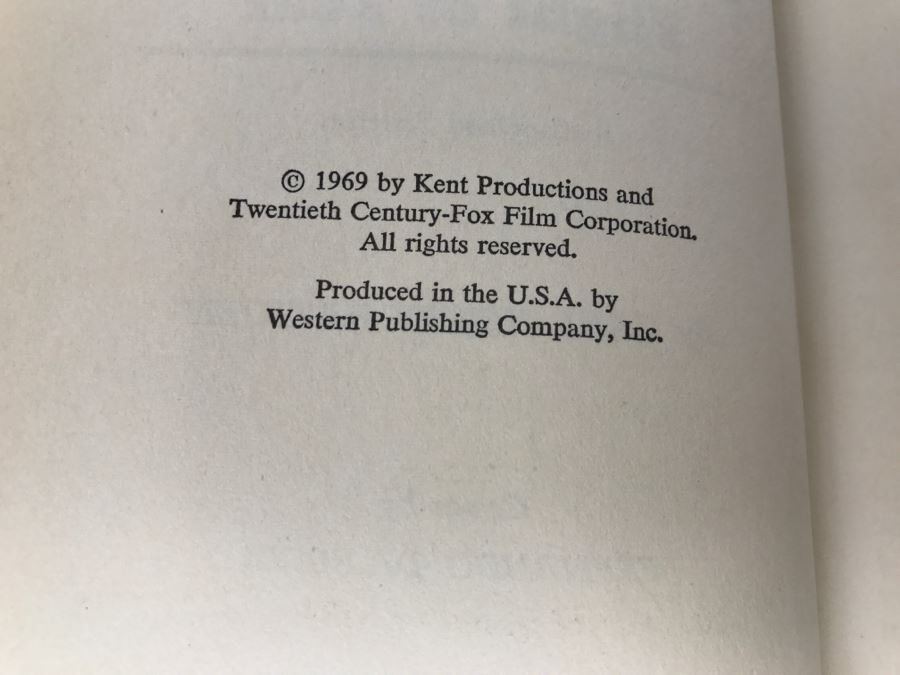 Hardcover Book 'Land Of The Giants: Flight Of Fear' By Carl Henry Rathjen [Photo 5]