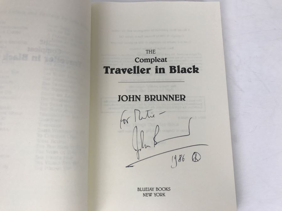 Signed Book 'The Compleat Traveller In Black' By John Brunner [Photo 2]