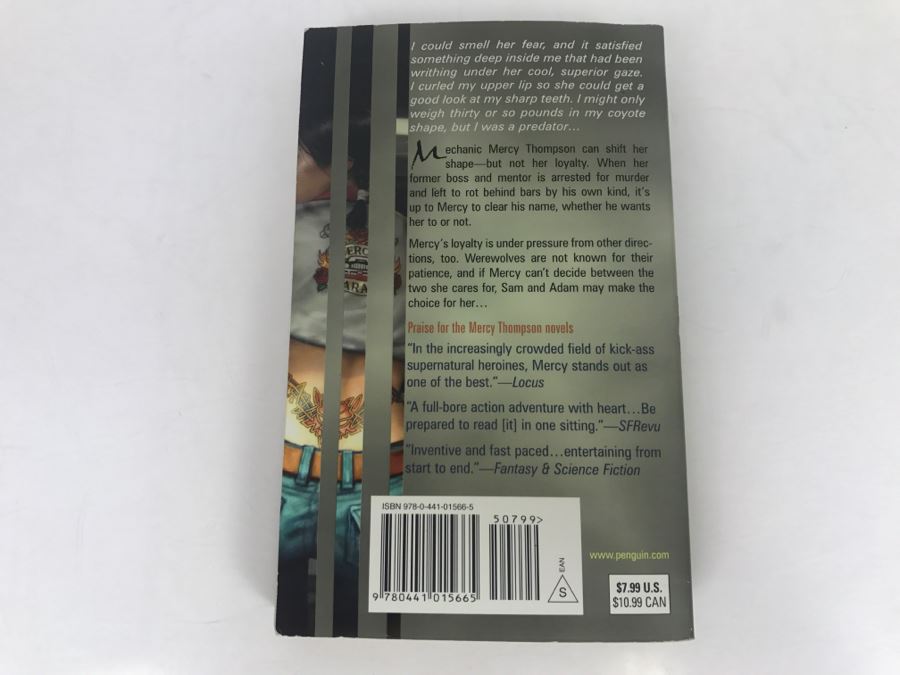 Signed Set Of (3) Paperback Books By Patricia Briggs [Photo 3]