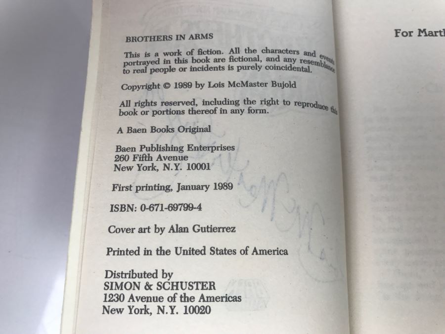 Signed Set Of (4) Paperback Books By Lois McMaster Bujold [Photo 8]