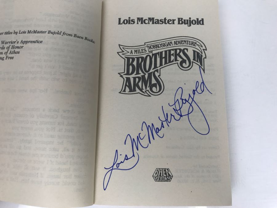 Signed Set Of (4) Paperback Books By Lois McMaster Bujold [Photo 6]