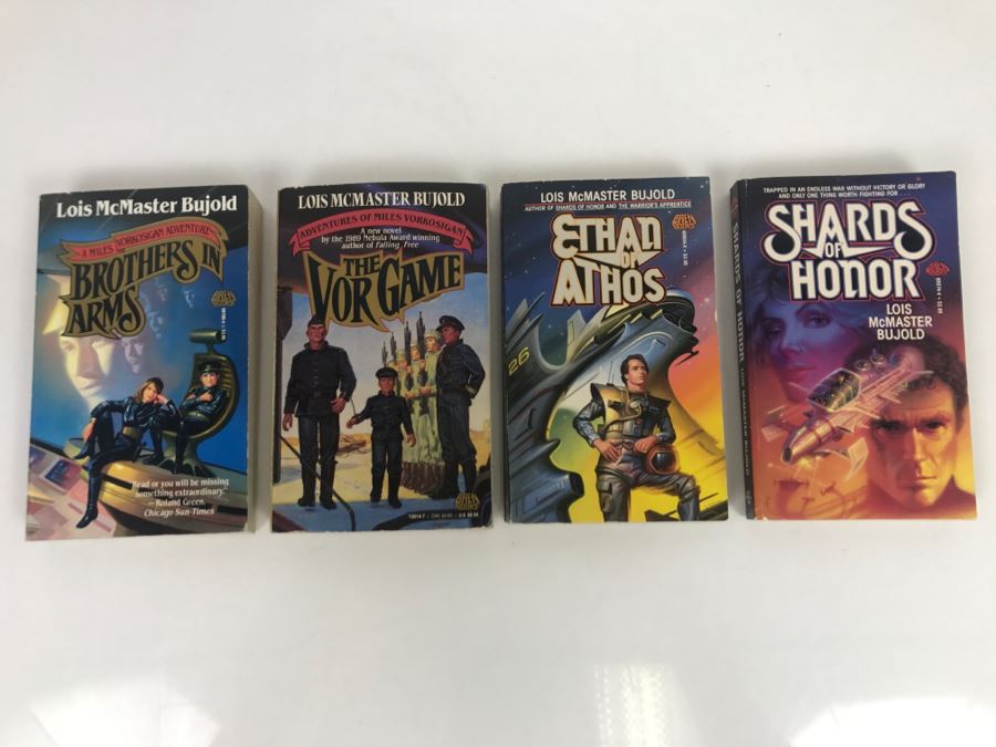 Signed Set Of (4) Paperback Books By Lois McMaster Bujold [Photo 2]