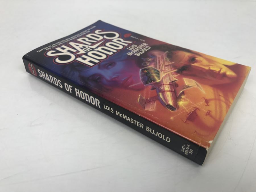 Signed Set Of (4) Paperback Books By Lois McMaster Bujold [Photo 23]
