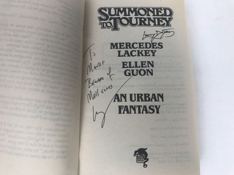 Signed Set Of (3) Paperback Books By Mercedes Lackey (Signed) And Ellen Guon [Photo 16]