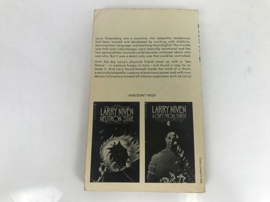 Signed Set Of (4) Paperback Books By Larry Niven [Photo 11]