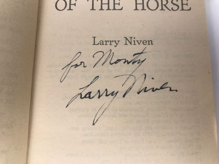Signed Set Of (4) Paperback Books By Larry Niven [Photo 19]