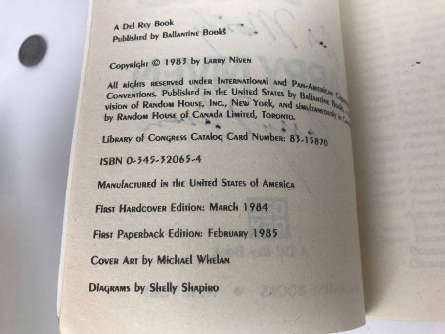 Signed Set Of (4) Paperback Books By Larry Niven [Photo 26]