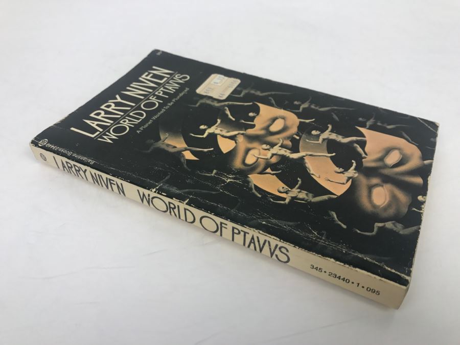 Signed Set Of (4) Paperback Books By Larry Niven [Photo 10]