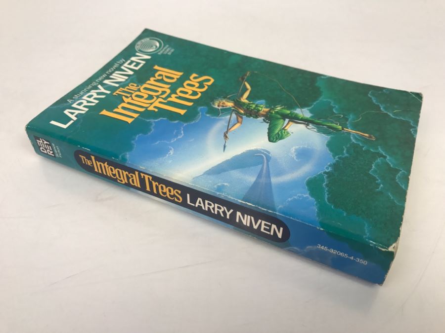 Signed Set Of (4) Paperback Books By Larry Niven [Photo 22]