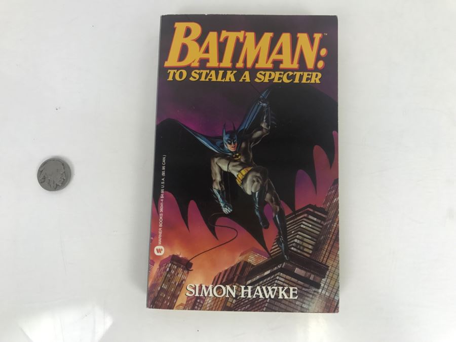 Signed Set Of (2) Paperback Books Batman: To Stalk A Specter And Predator 2 By Simon Hawke [Photo 3]