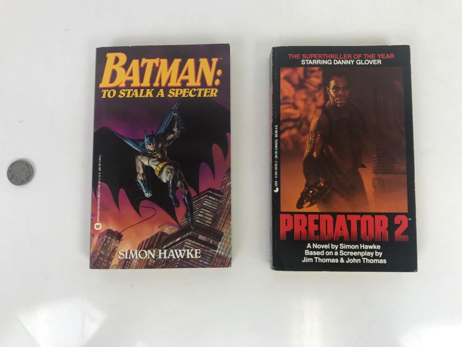 Signed Set Of (2) Paperback Books Batman: To Stalk A Specter And Predator 2 By Simon Hawke [Photo 2]