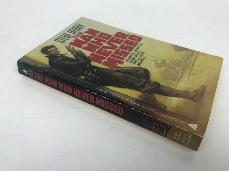 Signed Set Of (3) Paperback Books By Steve Perry [Photo 16]