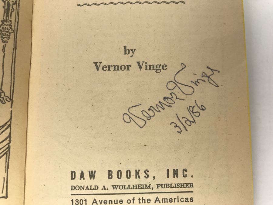Signed Set Of (2) Paperback Books By Vernor Vinge [Photo 7]