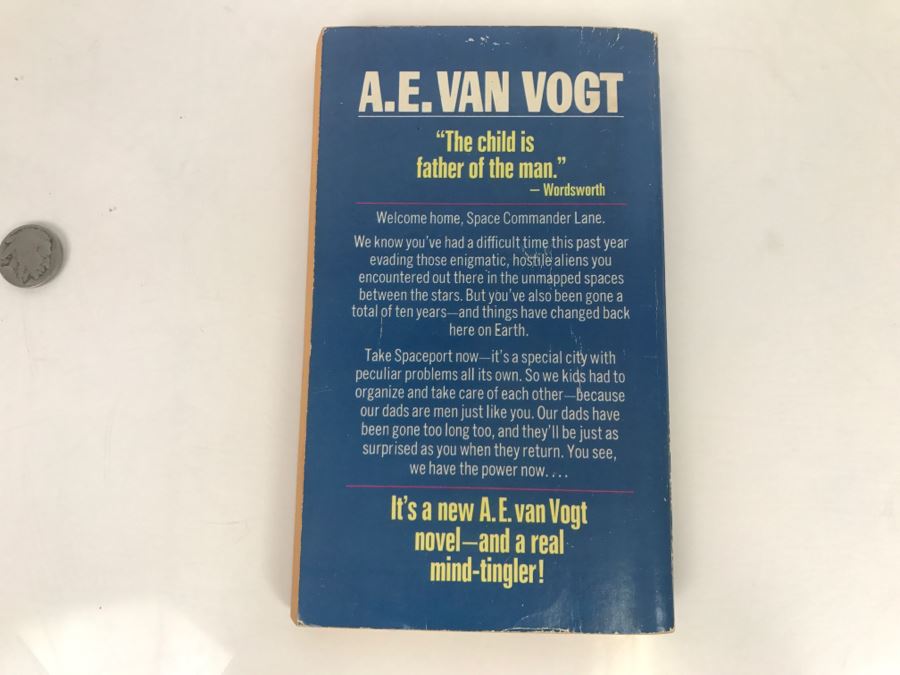 Signed Pair Of Paperback Books By A. E. Van Vogt [Photo 5]