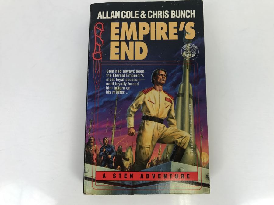 Signed Set Of (3) Paperback Books By Allan Cole And Chris Bunch [Photo 15]