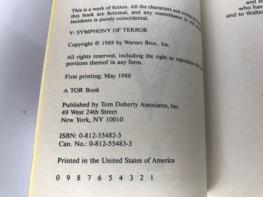 Signed Set Of (2) Paperback Books By Somtow Sucharitkul [Photo 15]