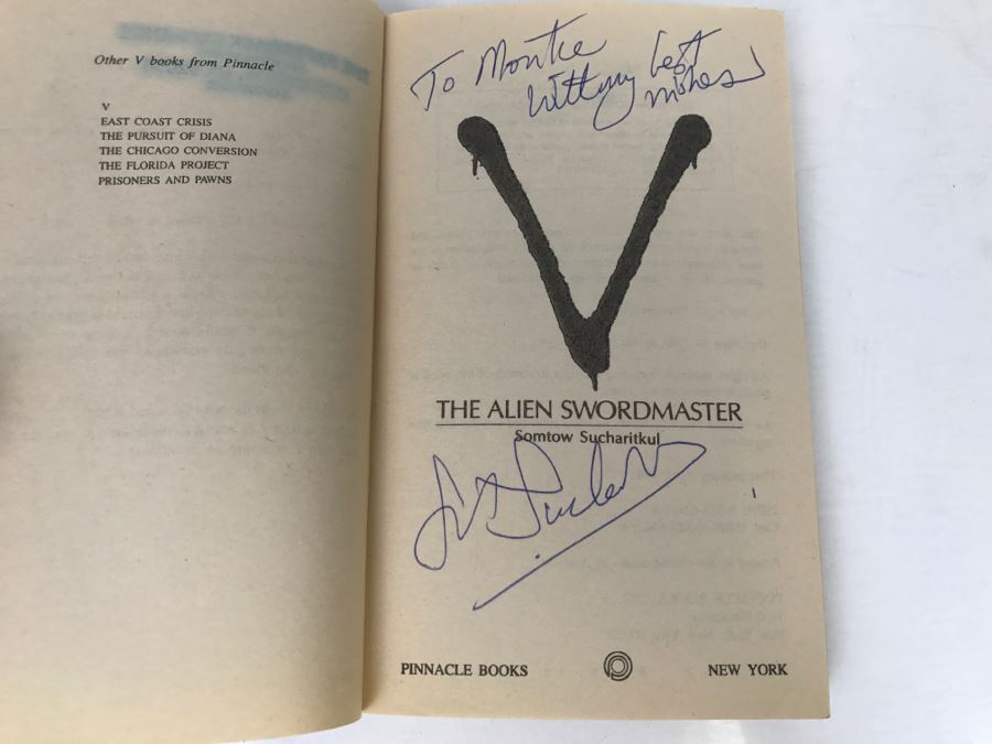 Signed Set Of (2) Paperback Books By Somtow Sucharitkul [Photo 6]