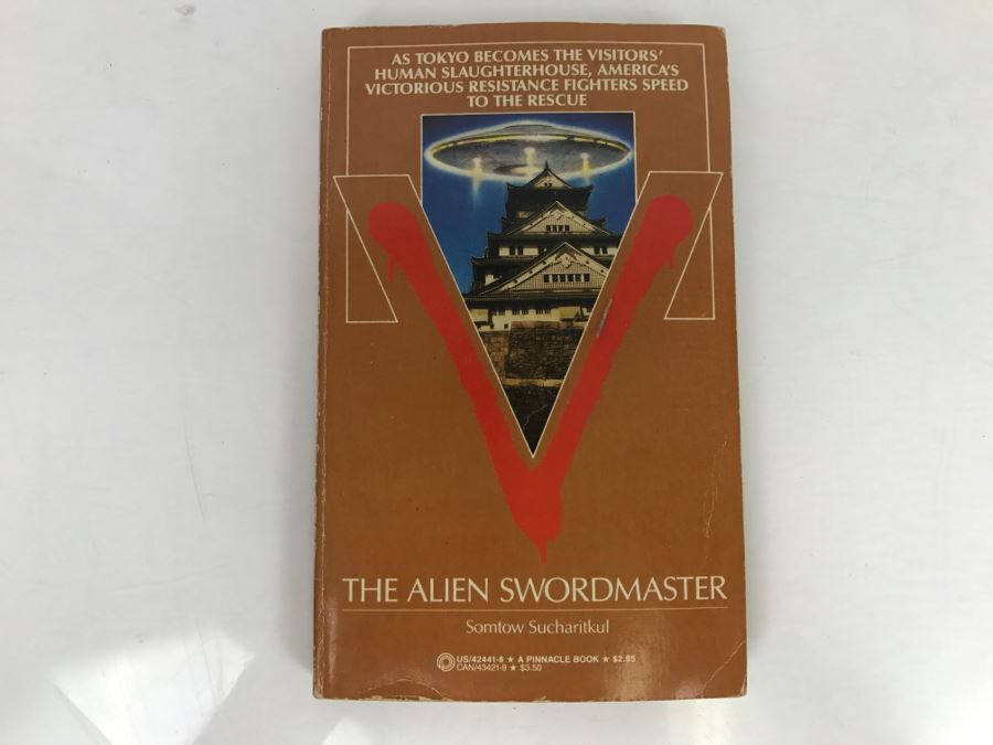 Signed Set Of (2) Paperback Books By Somtow Sucharitkul [Photo 3]