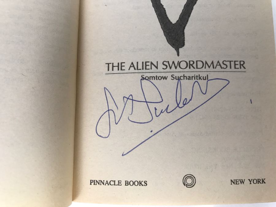 Signed Set Of (2) Paperback Books By Somtow Sucharitkul [Photo 7]