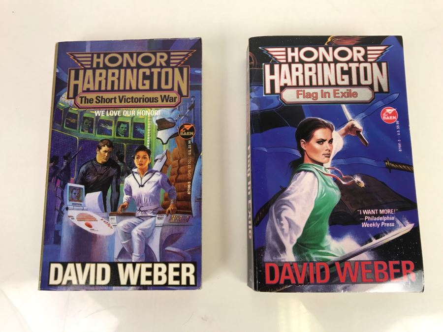 Signed Set Of (2) Paperback Books By David Weber [Photo 2]