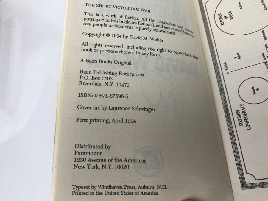 Signed Set Of (2) Paperback Books By David Weber [Photo 8]