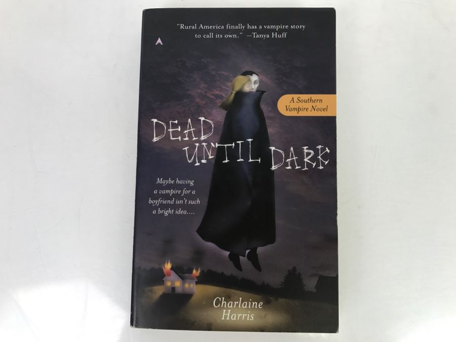 Signed Set Of (4) Paperback Books By Charlaine Harris [Photo 3]