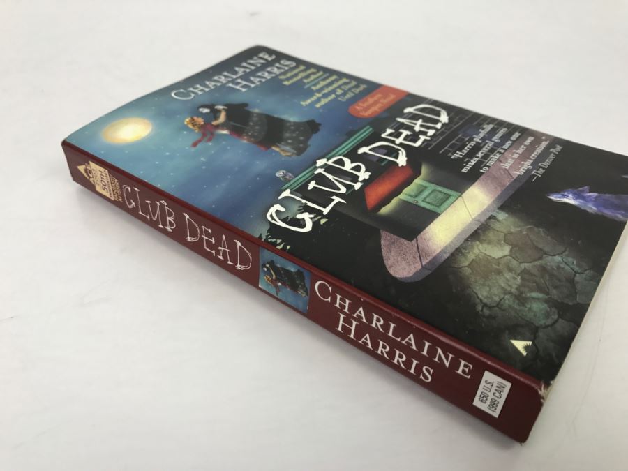 Signed Set Of (4) Paperback Books By Charlaine Harris [Photo 18]