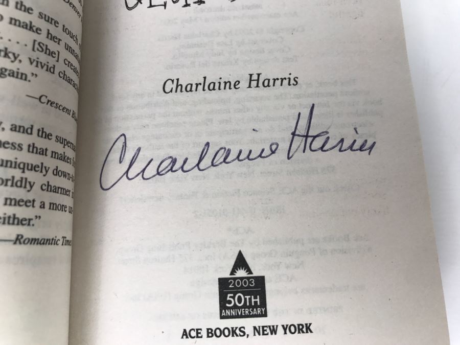 Signed Set Of (4) Paperback Books By Charlaine Harris [Photo 21]