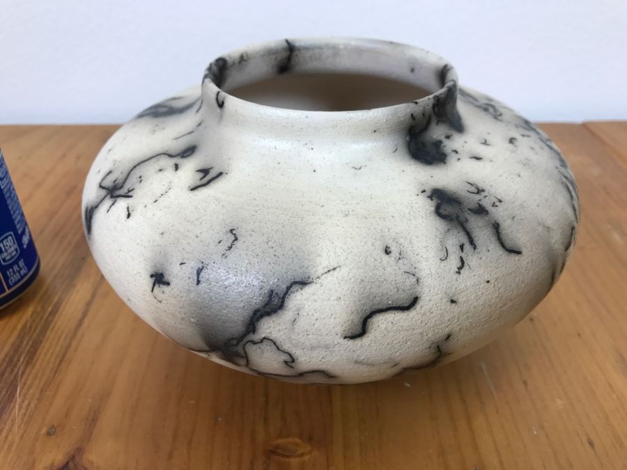 Signed Horse Hair Pottery By Rob Drexel 8'W x 5'H [Photo 13]
