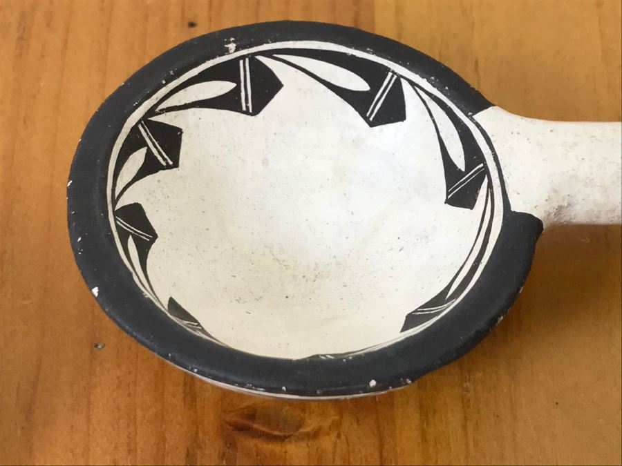 Native American Pottery Signed Emma Lewis Acoma, NM [Photo 12]