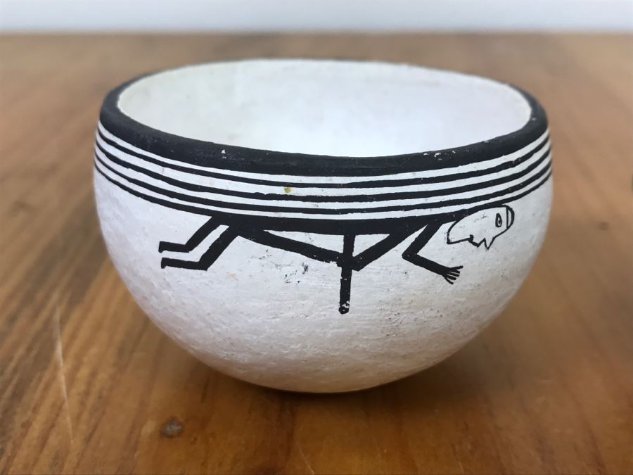 Native American Pottery Signed Emma Lewis Acoma, NM [Photo 6]