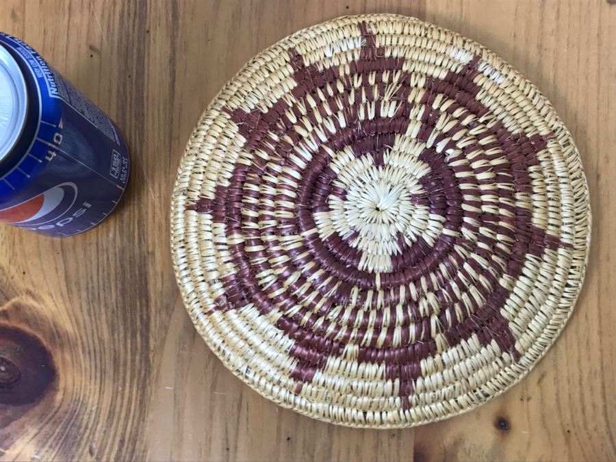Vintage Native American Basket 7.5'W X 1.5'H [Photo 10]