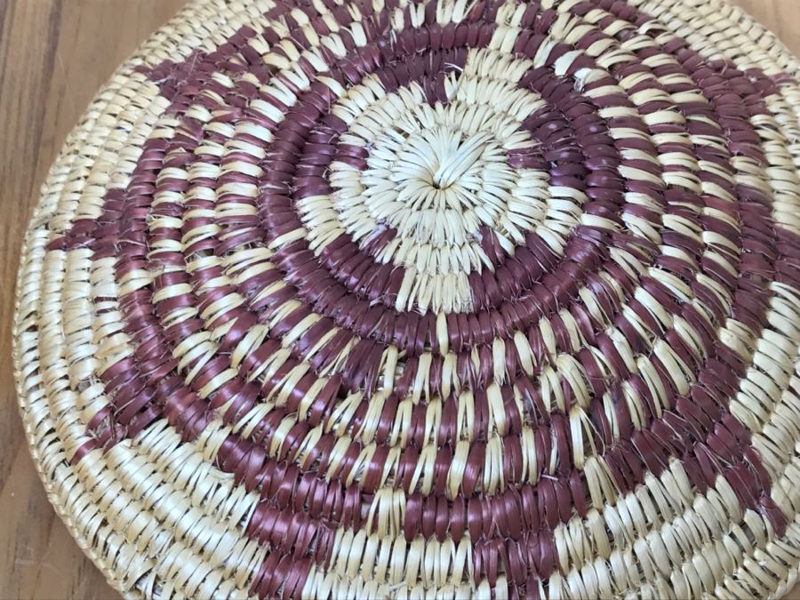 Vintage Native American Basket 7.5'W X 1.5'H [Photo 11]