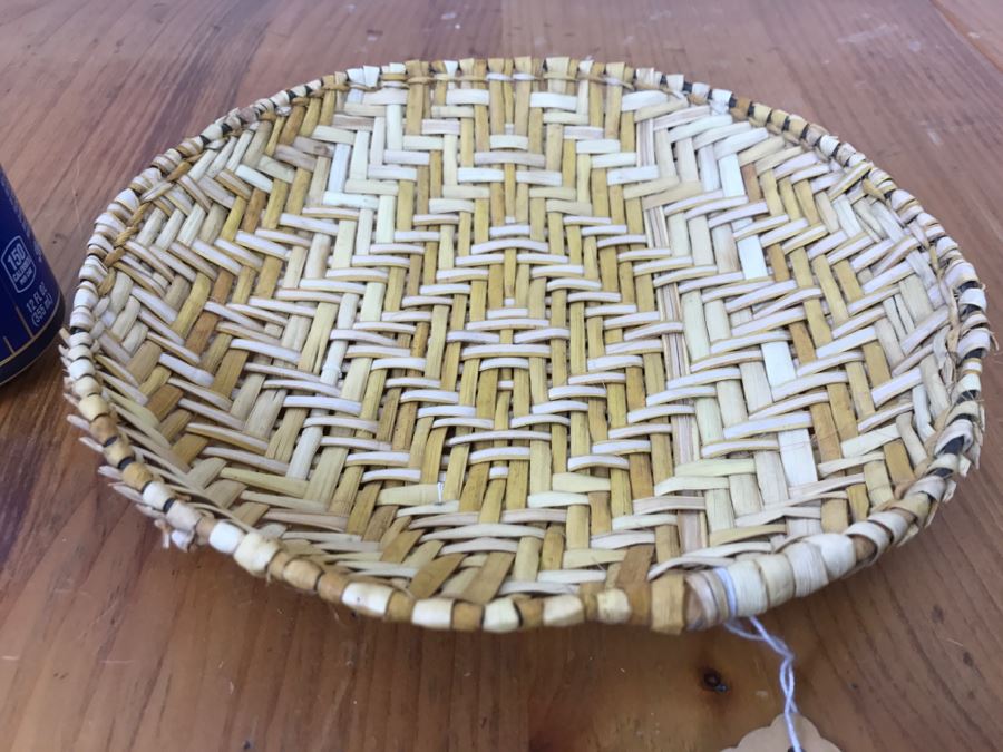 Vintage Hopi Sifter Basket 9'W X 2'H [Photo 7]