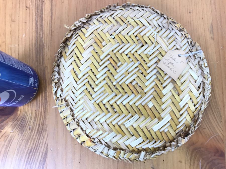 Vintage Hopi Sifter Basket 9'W X 2'H [Photo 12]