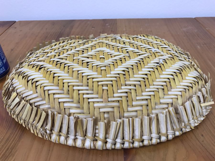 Vintage Hopi Sifter Basket 12.5'W X 10'D X 2'H [Photo 13]