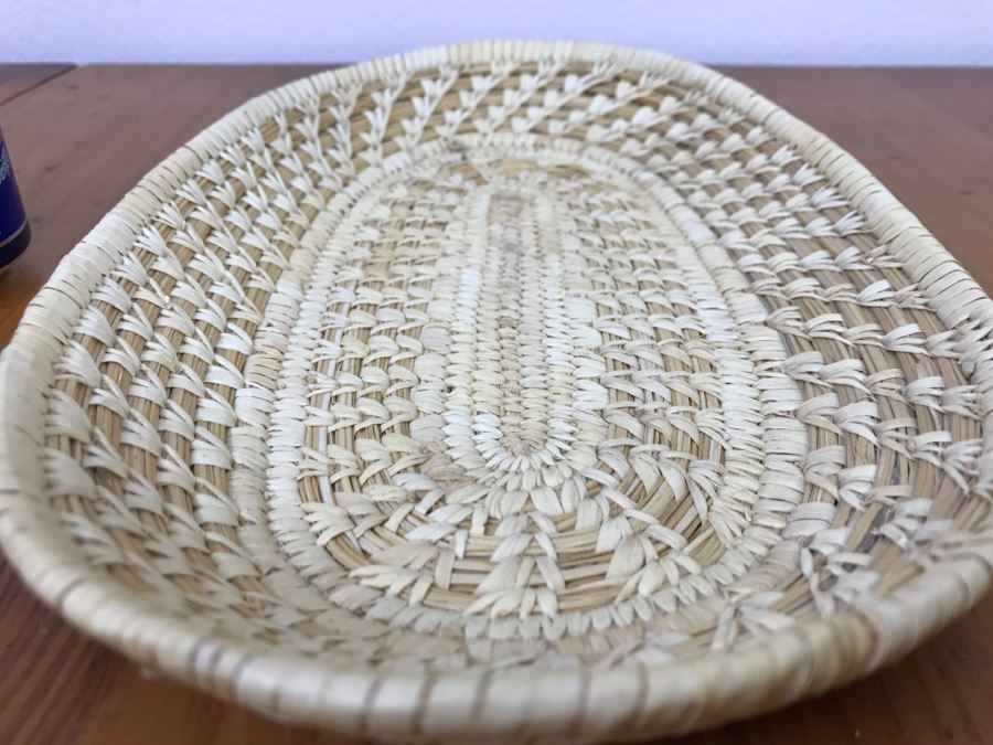 Vintage Native American Basket 11'W X 7'D X 1'H [Photo 10]