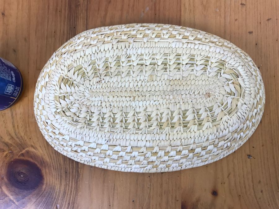 Vintage Native American Basket 11'W X 7'D X 1'H [Photo 13]