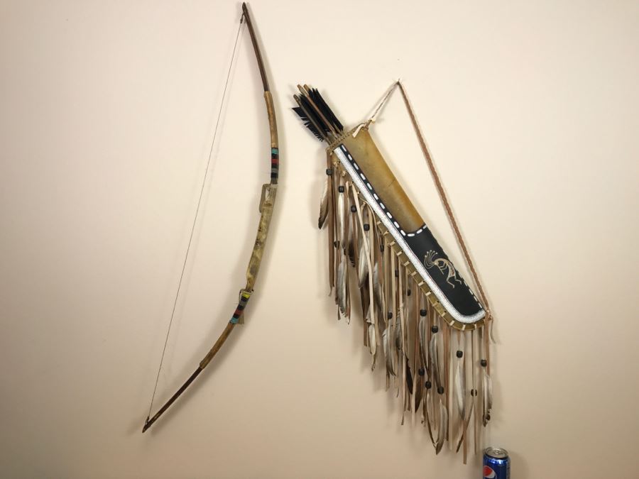 Native American Navajo Rawhide Arrow Quiver With (3) Arrows And Older 