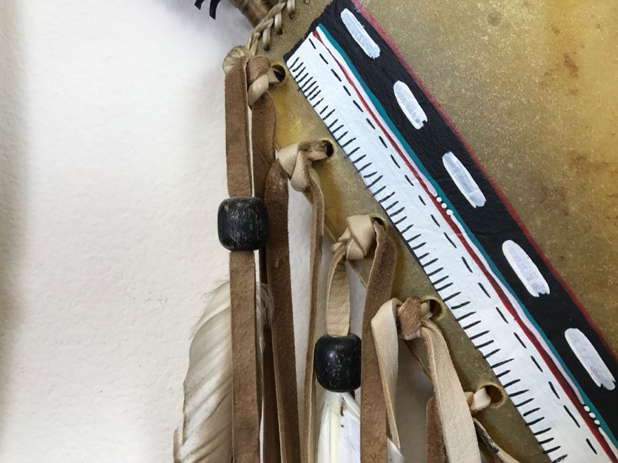 Native American Navajo Rawhide Arrow Quiver With (3) Arrows And Older Bow (See All Photos) [Photo 10]
