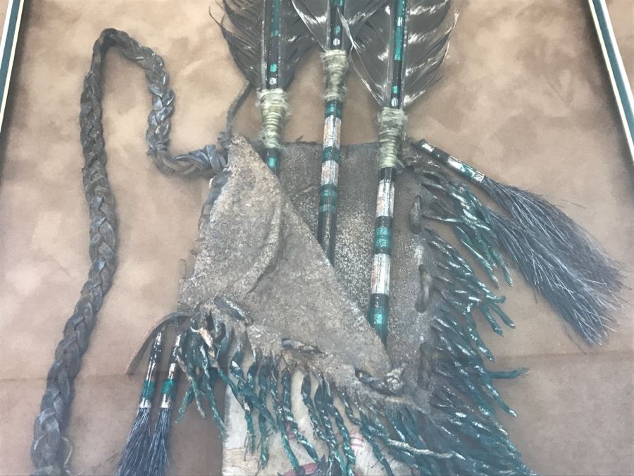 John Tracy III Reproduction Shadow Box Framed Arrow Quiver With (3) Arrows - Not Native American Made - 19.5'W X 38'H  [Photo 8]