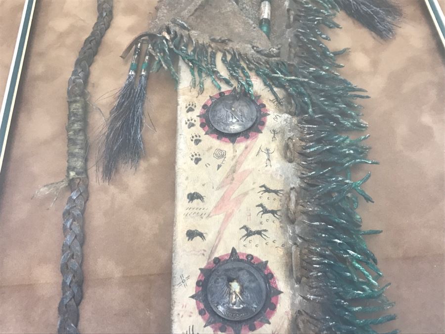 John Tracy III Reproduction Shadow Box Framed Arrow Quiver With (3) Arrows - Not Native American Made - 19.5'W X 38'H  [Photo 11]