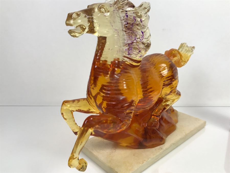 Vintage Resin Horse Sculpture On Travertine Base [Photo 9]