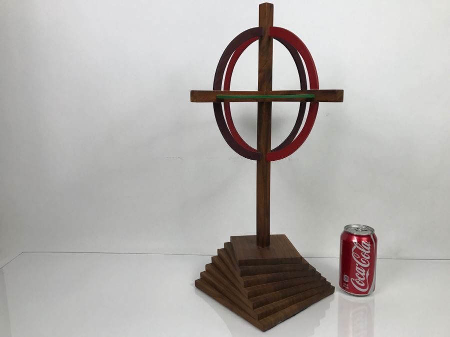 Custom Wooden Geometric Sculpture [Photo 10]