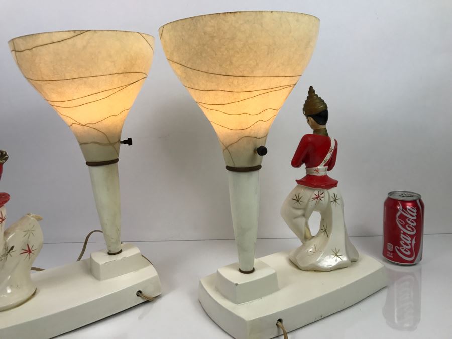 Pair Of Mid-Century Lamps - Note Repair To One Lamp In Photos [Photo 14]