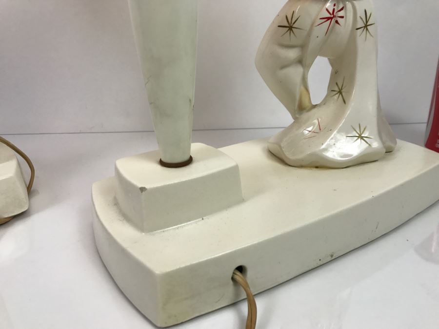 Pair Of Mid-Century Lamps - Note Repair To One Lamp In Photos [Photo 15]